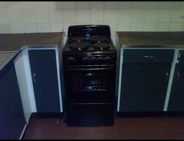 2 BEDROOM APARTMENT FOR SALE IN SUNNYSIDE